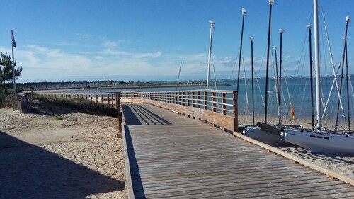 Chalet Pieds Dans l eau 5min de Soulac sur mer