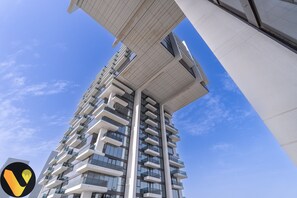 Elite Apartment | Balcony view