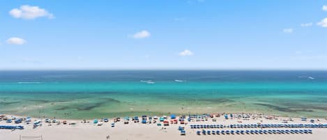 Aan het strand