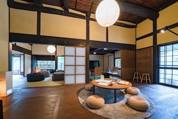 Family House | 1 bedroom, free WiFi, bed sheets