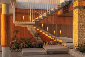 Bar à tapas, vue sur la mer, ouvert tous les jours