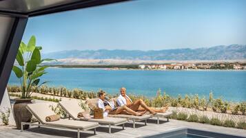 Avalona Luxury Mare Glamping Villa with Pool | Terrace/patio