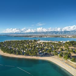 Private beach, sun-loungers, beach umbrellas