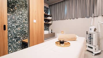 Sauna, massagebehandlinger