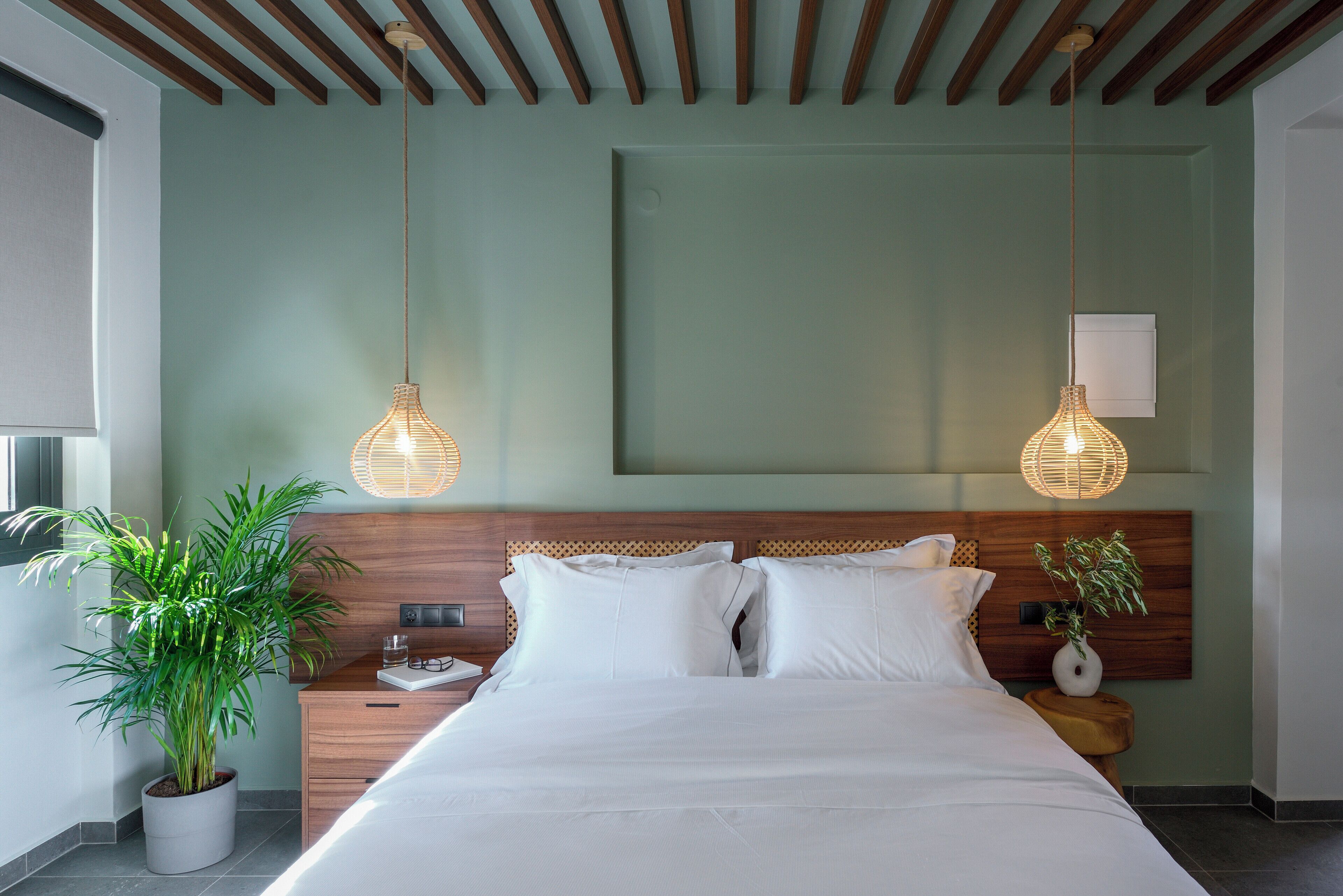 Suite Deluxe, vista al mar | 1 habitación, ropa de cama hipoalergénica y minibar 