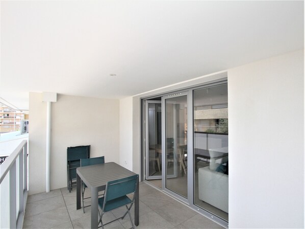 Outdoor dining - 2 bedrooms appartement for 6 per. SEA VIEW (Canet-en-Roussillon)