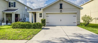 Peaceful 2BR Home w/ Modern Comforts in Riverview