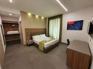 Soundproofing, free WiFi - Queen Medina centro storico (Naples)