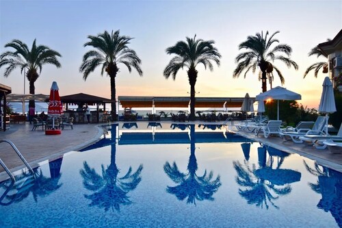 SUNSET BEACH CLUB LEBRENTALS