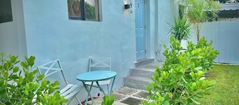 Miami luxury | 1BA | 2 Queen Beds |