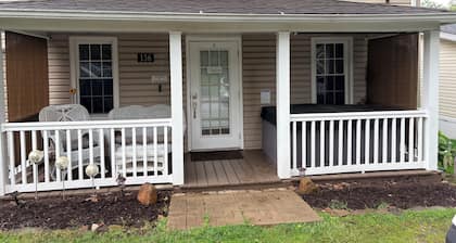 Stay In Ohiopyle by the trail with a jetted tub