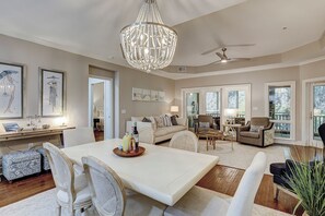 Smart TV - 8116 Wendover Dunes - Absolutely stunning 3-Bedroom Villa! (Hilton Head Island)