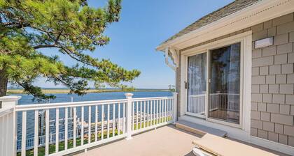 Fish & Ships - Kitty Hawk, Soundfront Oasis! Amazing Views, Pets OK, Flex Stays