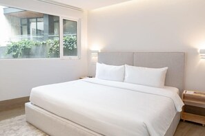 2 soverom, strykejern/-brett, reiseseng for barn og wi-fi