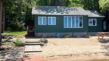 Villa, 4 Bedrooms | Property grounds