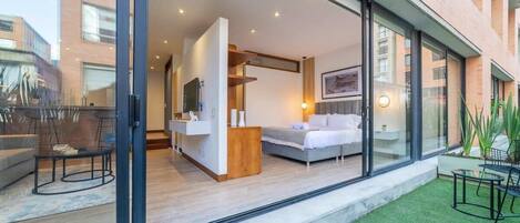 1 Schlafzimmer, Schreibtisch, Bügeleisen/Bügelbrett, WLAN