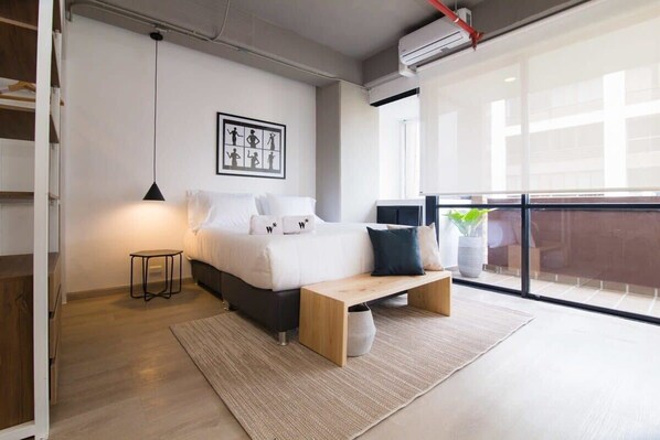 1 bedroom, iron/ironing board, WiFi, bed sheets - w* | Sensational Loft w/ AC in Laureles (Medellín)