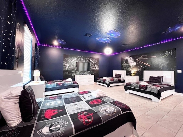 8 Bed Storey Lake Resort- Huge Bedroom For Kids 8 Home By Redawning - Kissimmee, FL