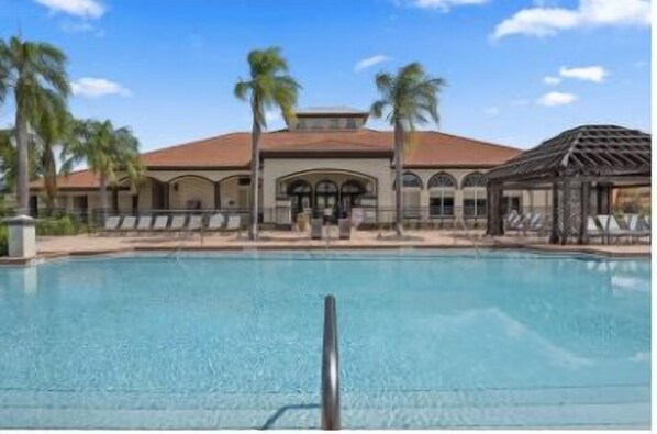 Casa, 6 quartos | Piscina | Piscina aquecida