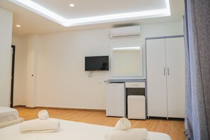 Sistema de insonorización, wifi gratis y ropa de cama 