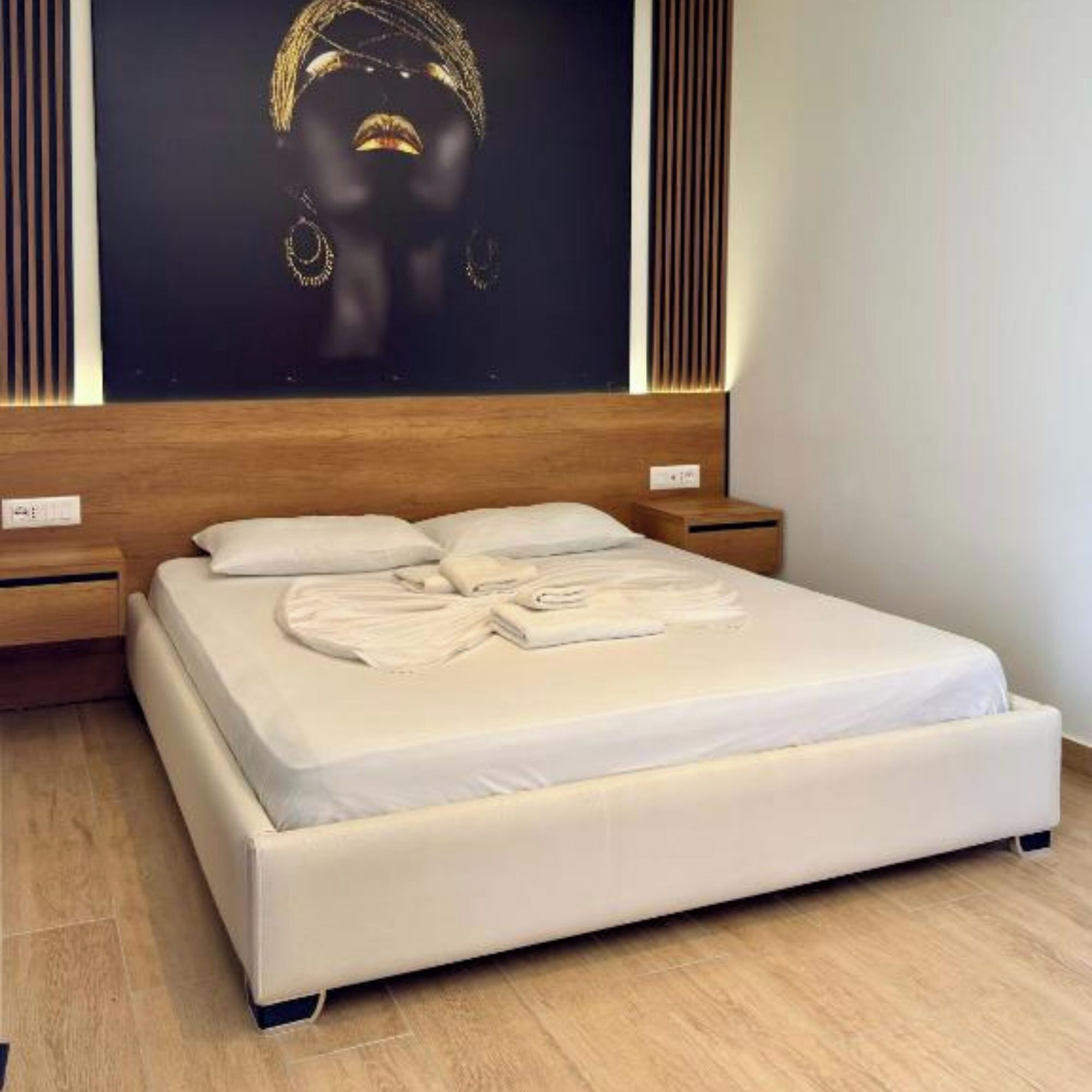 Soundproofing, WiFi (free), bed sheets