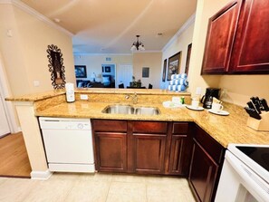 Private kitchen - Beautiful 2 Bed Condo In Tuscana Resort 2 Bedroom Home by RedAwning (Davenport)