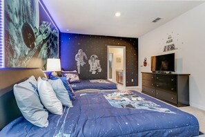 7 bedrooms, free WiFi, bed sheets