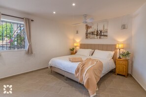 4 soverom, strykejern/-brett og wi-fi (inkludert)