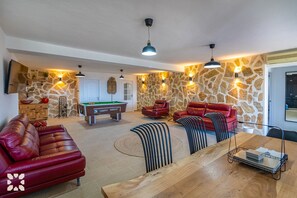 Spielezimmer