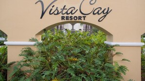 The entrance sign of Vista Cay Resort. - Penthouse Utopia 3 Bedroom Condo by RedAwning (Orlando)