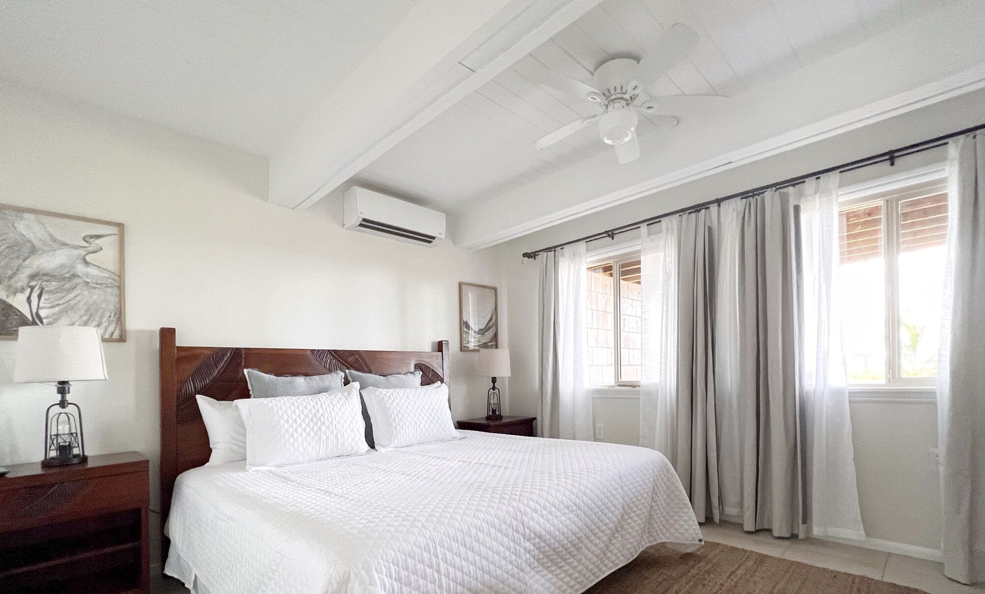 4 bedrooms, iron/ironing board, travel crib, free WiFi