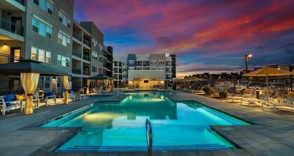 Stunning Westgate CozySuites by stadium with pool 10