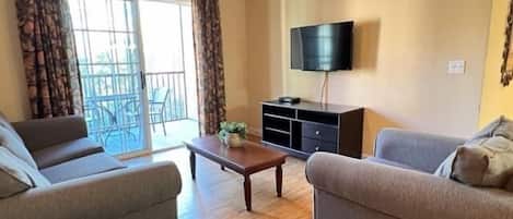 Kondominium, 3 kamar tidur | Area keluarga