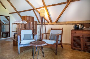 Junior-Suite, Meerblick | Wohnbereich
