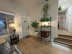 Interior - Miami close to everything (Miami)