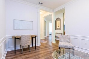 Interior - Vista Cay Electra 3 Bedroom Condo by RedAwning (Orlando)