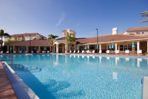 Condo, 3 chambres | Piscine