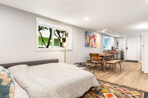 1 Schlafzimmer, Bügeleisen/Bügelbrett, kostenloses WLAN, Bettwäsche