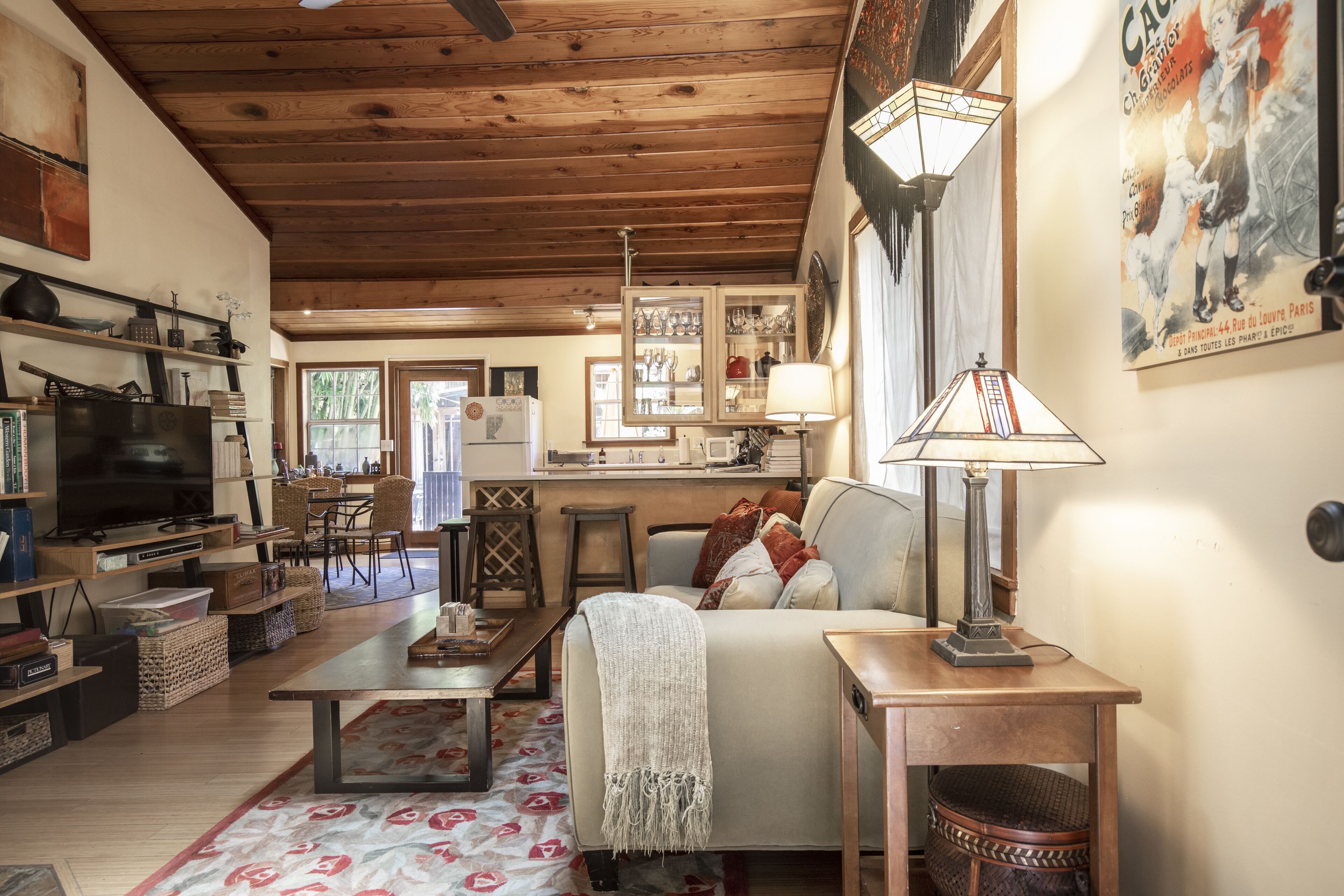 智能電視、DVD 播放機