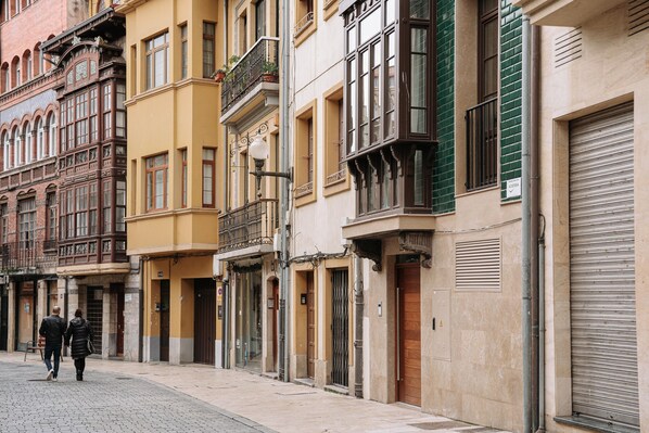 Front of property - San Bernardo 19 (Aviles)