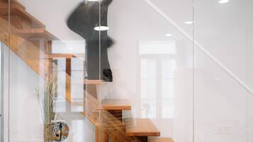 Design Duplex | Down duvets, individually decorated, individually furnished, desk