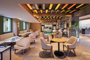 Restaurant - Hyatt Place Vijayawada (Penumuluru)