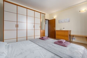 1 Schlafzimmer, WLAN, Bettwäsche