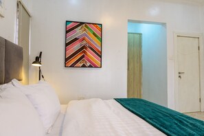 2 Schlafzimmer, Reisekinderbett, WLAN, Bettwäsche