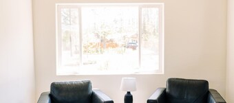 Glacier Peak - A cozy cabin minutes away from Glacier National Park 