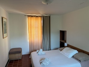 1 bedroom, travel crib, free WiFi, bed sheets