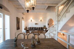Interior - Beautiful Villa at Panormos Mykonos (Mykonos)