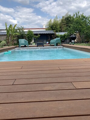 Piscine extérieure
