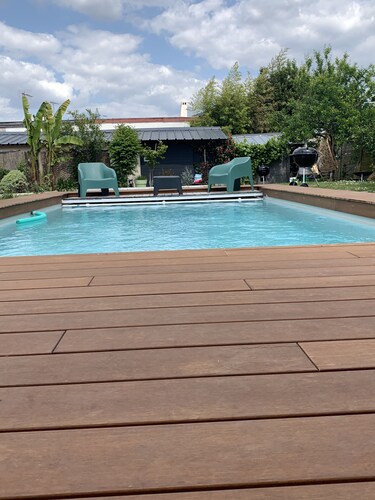 Cottage Entre-vignes -ville-vagues Piscine et Terrasse