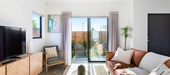 Stunning 2BR Luxury in Pukekohe | WiFi Netflix